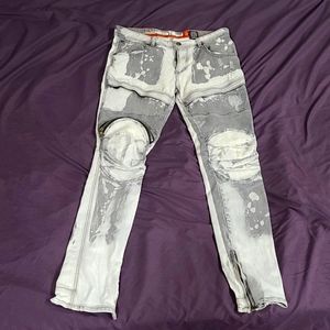 8ighth dstrkt Ostakt Denim Jeans